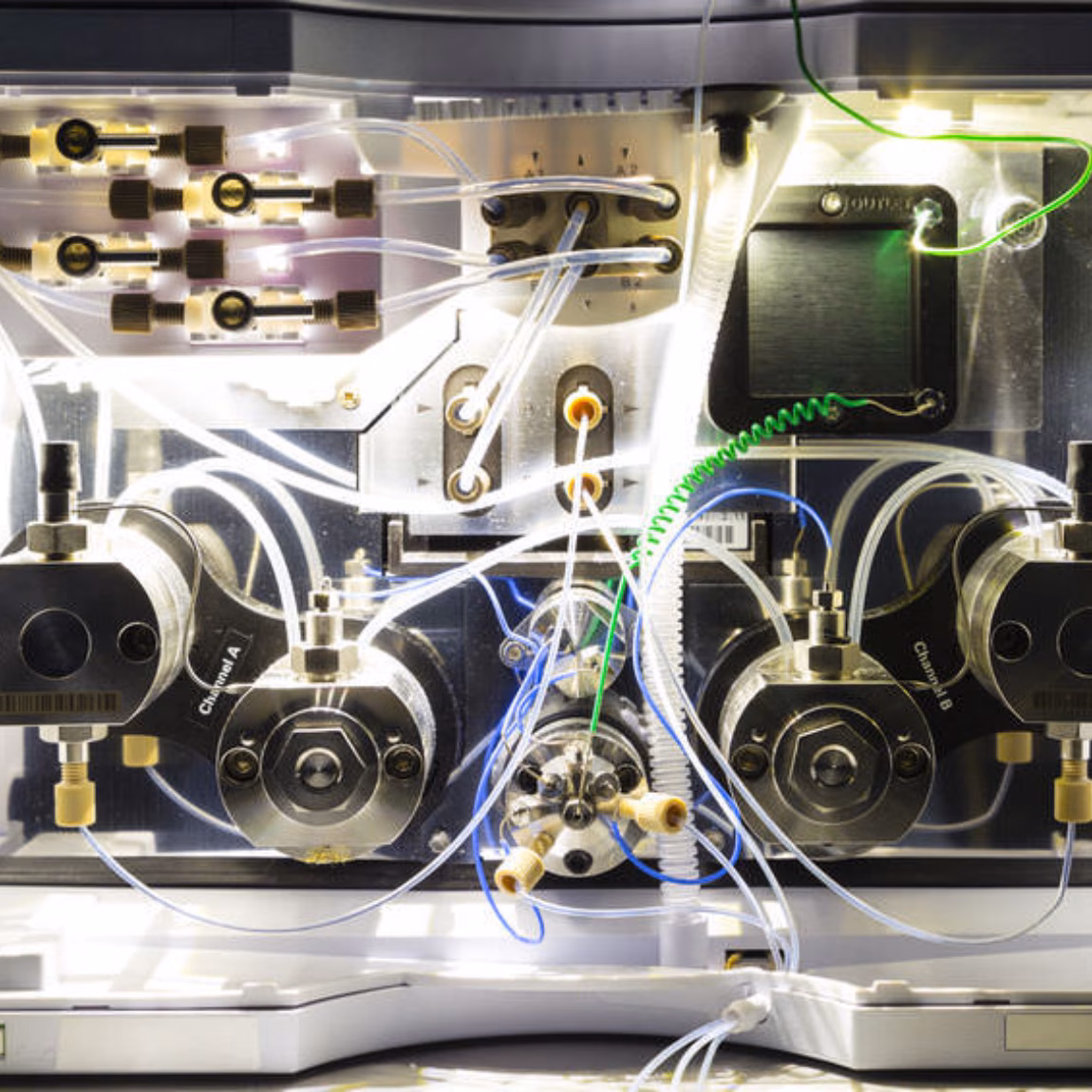 26569129 - close up shot of the insides of a hplc module in a real life laboratory